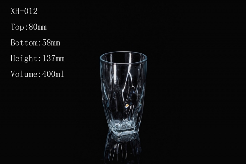 如何区分“水晶酒杯”和“玻璃酒杯”？
